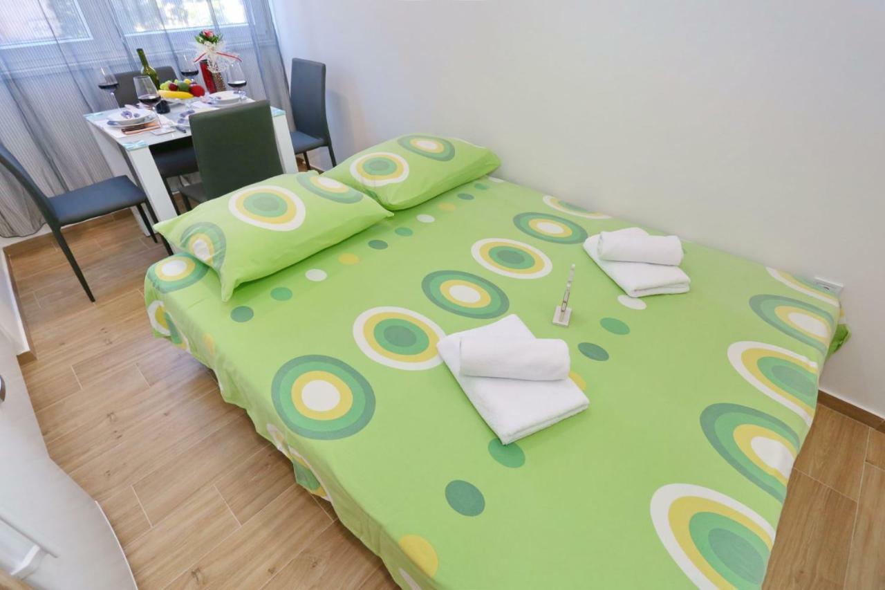 Two New Apartments By The Town Center Zadar Exterior photo